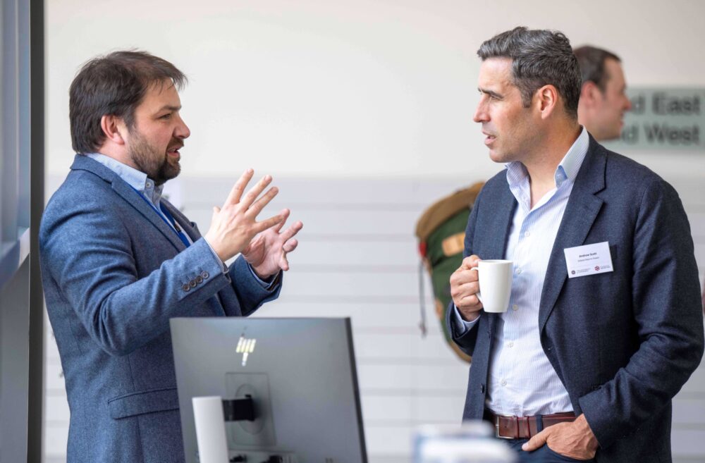 FF L R Tom Davey of Flo Wave and Andrew Scott of Orbital Marine WEB