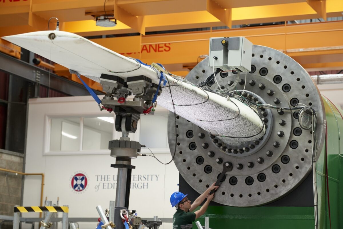 Fast Blade Launch 0002