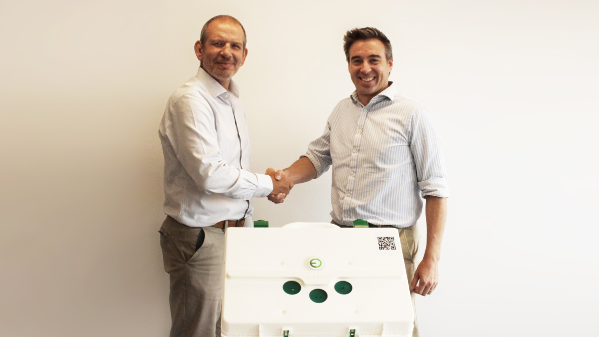 Nick Hull left managing director of Limbs Things and Roland Partridge co director of eo Surgical Image Limbs Things