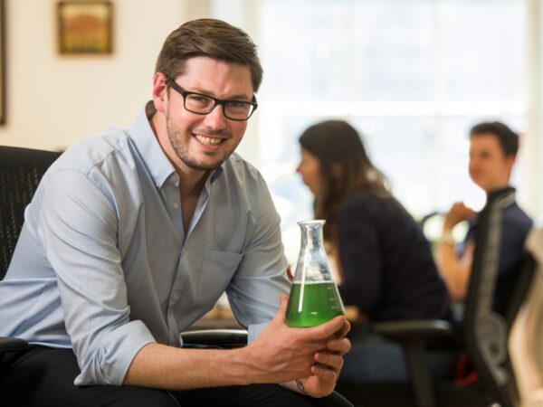 325084 PB DM 029 Douglas Martin Header