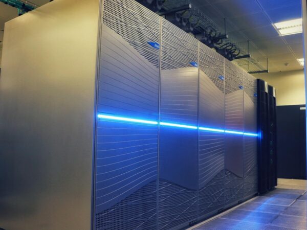 21 DISC02 ppp final Super Computers Web Image