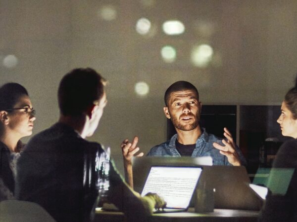 825151062 Cecilie Arcurs crop2