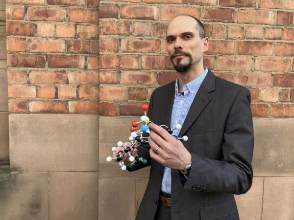 Professor Julien Michel 2200