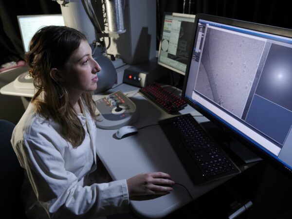 UOE Facilities KB 0017 The Cryo-Electron Microscope Facility