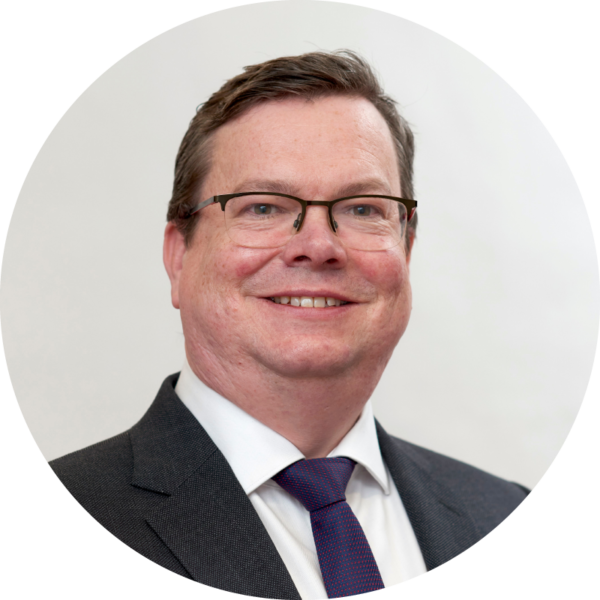 Staff Angus Stewart Liddon 800